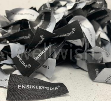 label woven